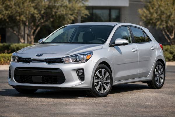 Kia Rio (YB) 1.6 l / 130 hp / 2018 / 2019 / 2020 : Specs, safety ratings, and ADAS