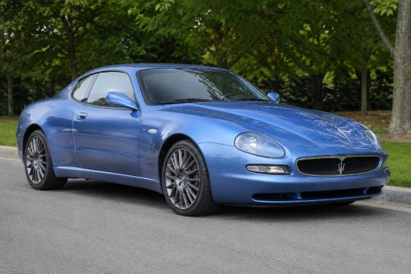 Maserati 3200 GTA specs: 3.2L twin-turbo V8, 370 hp, 4-speed automatic, RWD, performance, history, reliability, and buying advice.