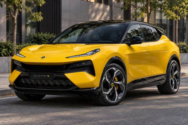 Lotus Eletre R Type 132 specs: 905 hp, 112 kWh battery, 2.95-sec 0–100 km/h, 490 km WLTP range, dual-motor AWD, and 265 km/h top speed.