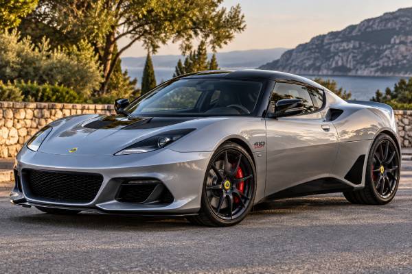 Lotus Evora Sport 410 Type 122 specs: 410 hp, 3.5L supercharged V6, 6-speed manual, RWD, 420 Nm torque, 4.2-sec 0–100 km/h, and 4.0-sec 0–60 mph.